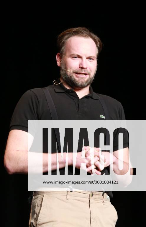 Premiere - Stinazer Delikatessen Wien, Orpheum, 13. 02. 2018 Thomas STIPSITS
