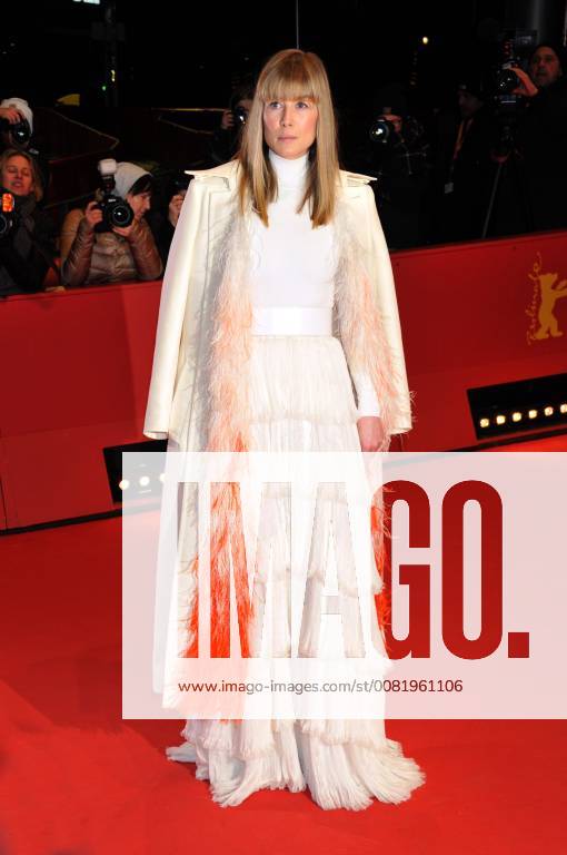 68. Berlinale - Premiere 7 Tage in Entebbe 68th Berlin International Film Festival. Festival Internazionale del Cinema di Berlino 2018. Red Carpet film 7 Days in Entebbe . Pictured: Rosamund Pike