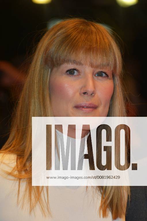 68eme Festival International du film de Berlin. Berlinale. Presentation du film Seven days in Entebbe . BERLINALE 2018 Berlin international Film Festival Premiere of the movie Seven days in Entebbe Rosamund Pike 224326 2018-02-19 Berlin Allemagne