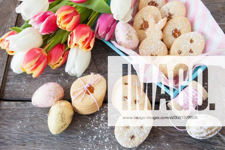 Gefüllte Plätzchen mit Marmelade und Puderzucker zu Ostern - Jam filled easter cookies
