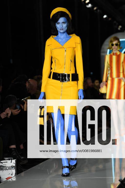 Milan Women s Fashion Week Fall Winter 2018 2019. Milan Women s Fashion, Fall Winter 2018 2019. Moschino fashion Show