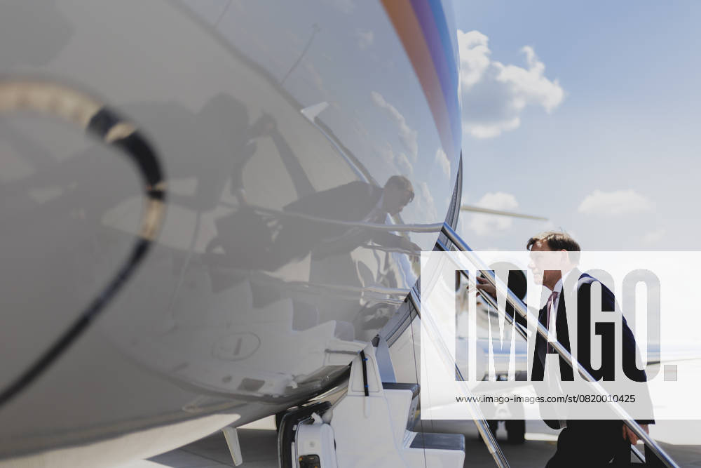 Johann Wadephul (CDU), Bundesaussenminister, aufgenommen vor Abflug nach Bruessel zum Rat fuer Auswaertige Angelegenheiten (RfAB) in Berlin, 20.05.2025. Fotografiert im Auftrag des Auswaertigen Amtes. Berlin Deutschland