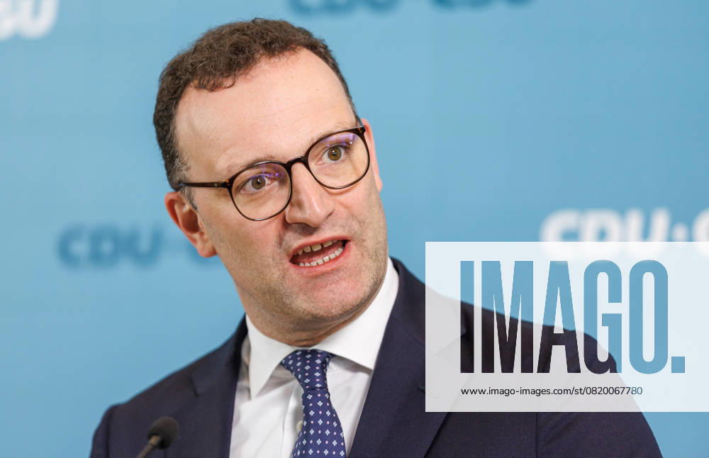 Statement vor den Fraktionssitzung der CDU CSU Jens Spahn, Fraktionsvorsitzender der CDU CSU im Bundestag, spricht während eines Statement vor der Fraktionssitzung am 20.05.25 in Berlin. Berlin Berlin Deutschland Reichstag
