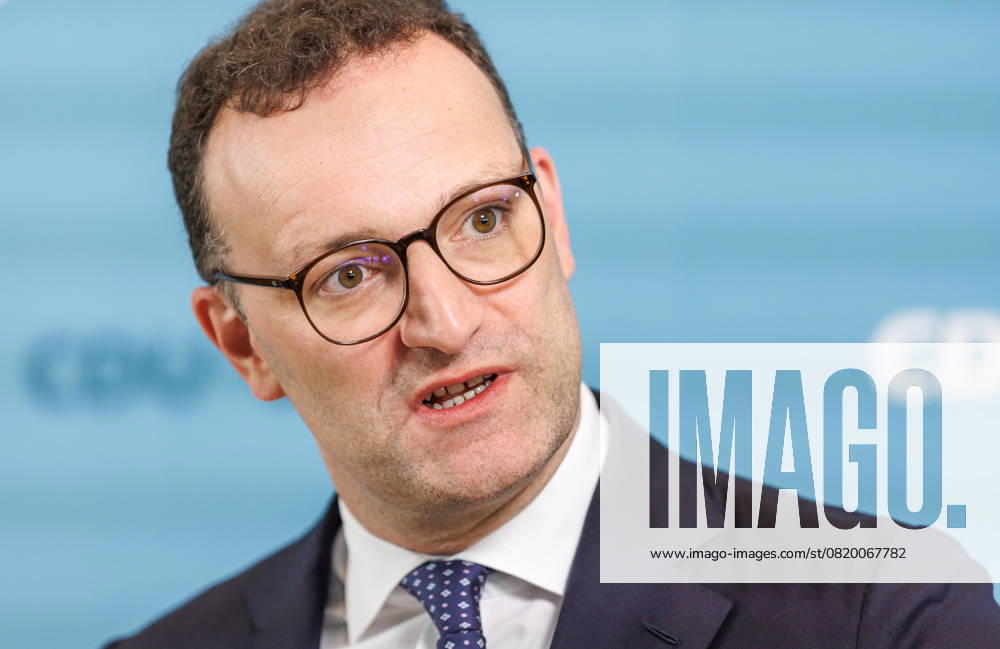 Statement vor den Fraktionssitzung der CDU CSU Jens Spahn, Fraktionsvorsitzender der CDU CSU im Bundestag, spricht während eines Statement vor der Fraktionssitzung am 20.05.25 in Berlin. Berlin Berlin Deutschland Reichstag