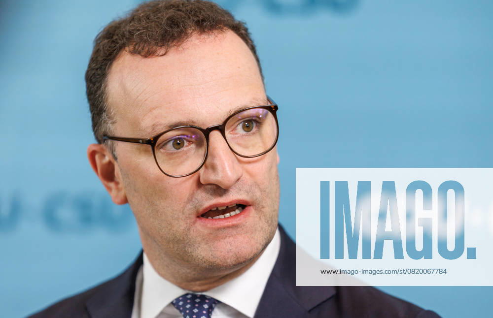 Statement vor den Fraktionssitzung der CDU CSU Jens Spahn, Fraktionsvorsitzender der CDU CSU im Bundestag, spricht während eines Statement vor der Fraktionssitzung am 20.05.25 in Berlin. Berlin Berlin Deutschland Reichstag