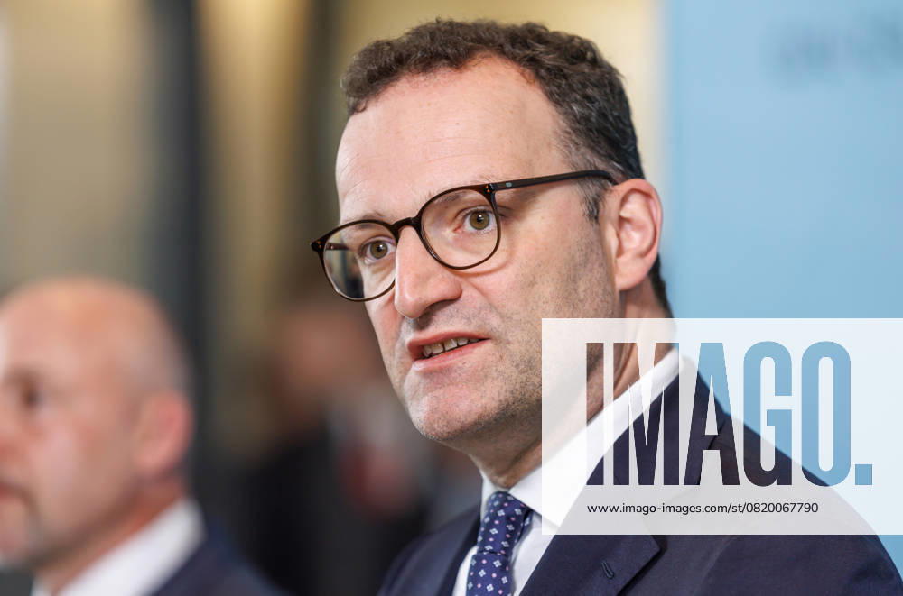 Statement vor den Fraktionssitzung der CDU CSU Jens Spahn, Fraktionsvorsitzender der CDU CSU im Bundestag, spricht während eines Statement vor der Fraktionssitzung am 20.05.25 in Berlin. Berlin Berlin Deutschland Reichstag