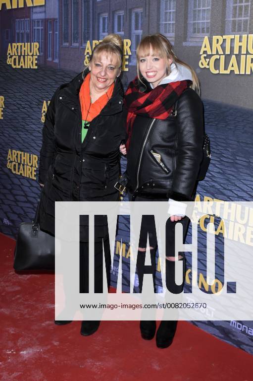 Johanna Bittenbinder mit Tochter Veronika Bittenbinder bei der Premiere des Kinofilms Arthur & Claire im City Kino. München