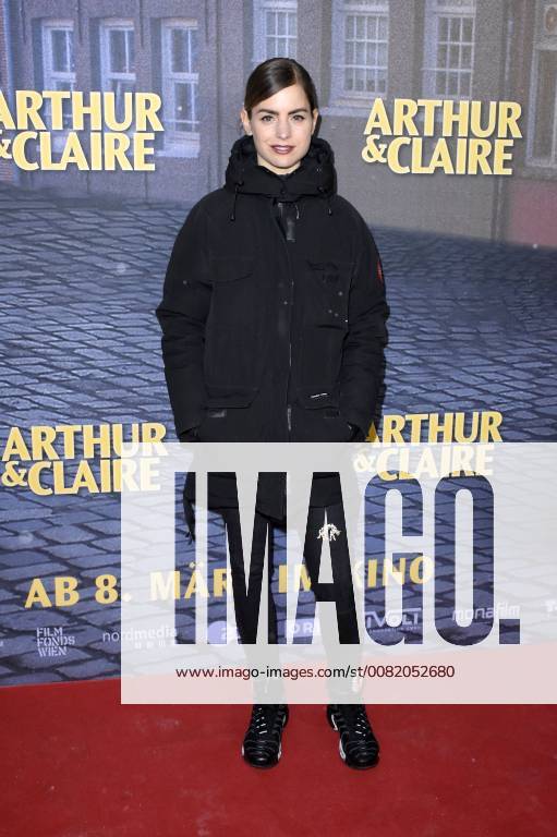 Hannah Hoekstra bei der Premiere des Kinofilms Arthur & Claire im City Kino. München
