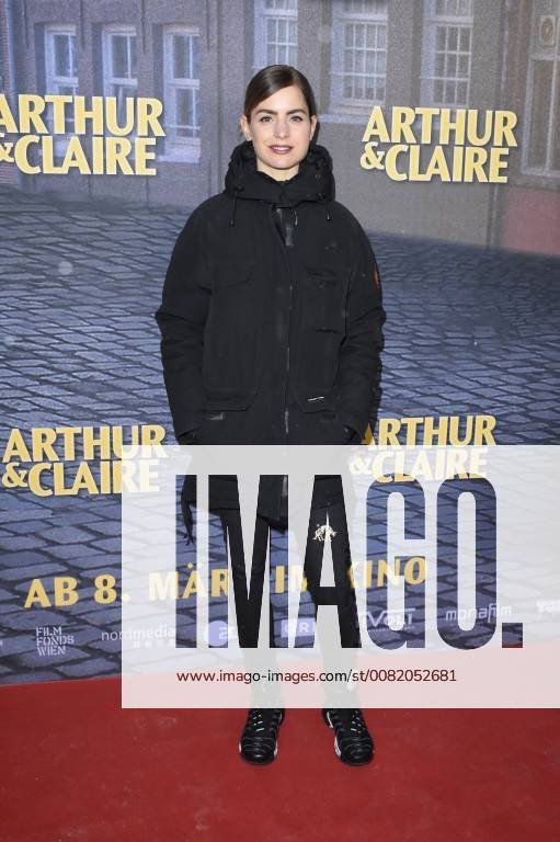 Hannah Hoekstra bei der Premiere des Kinofilms Arthur & Claire im City Kino. München