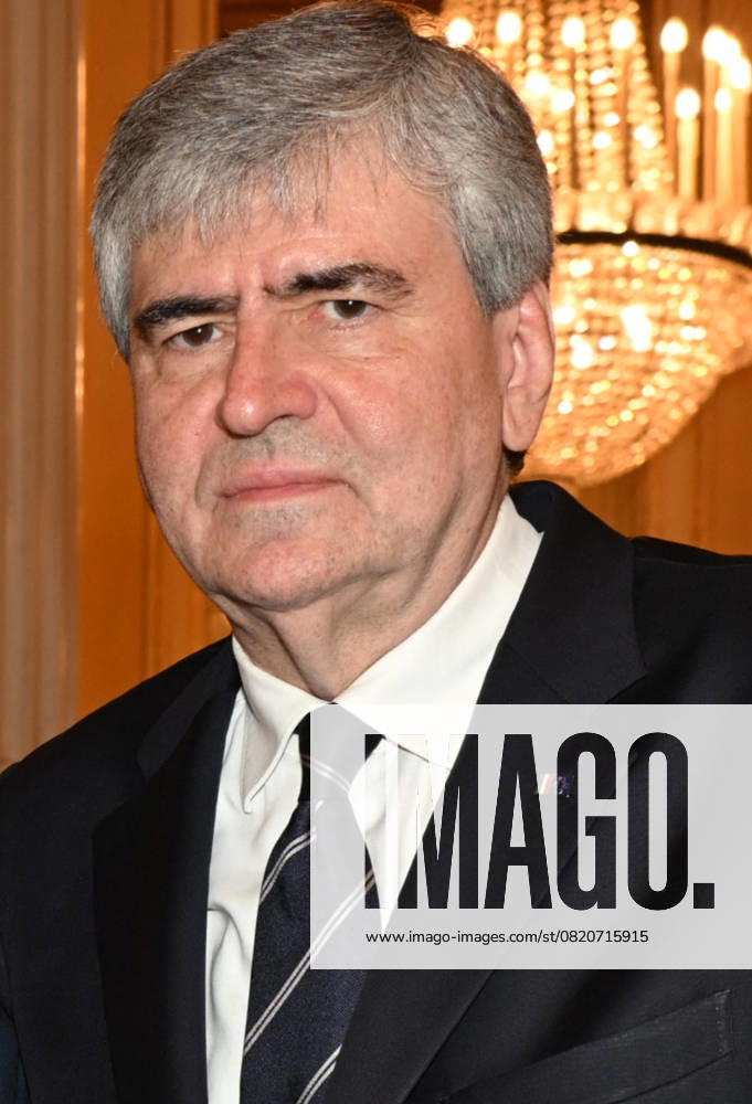 Milan,Italy Teatro alla Scala presentation of the 2025-2026 institutional season Milan, Italy Teatro alla Scala presentation of the 2025-2026 season institutional conference In the photo: Hon.Gianmarco Mazzi Undersecretary of State Ministry of Culture Milan Italy