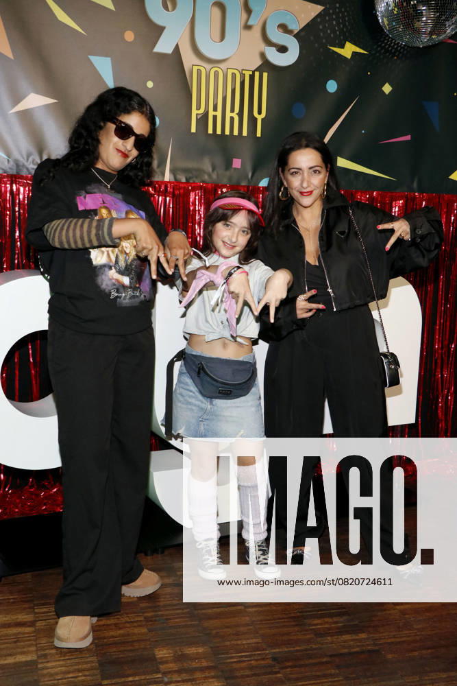 Messiah Superstar , Premiere im Bi Nuu, Berlin, 15.05.2025 Banafshe Hourmazdi, Elia Lade und Elmira Rafizadeh, MESSIAH SUPERSTAR , Photo Call zur Premiere der Sat1 und Joyn-Produktion im Bi Nuu, Berlin, 15.05.2025 Berlin Bi Nuu