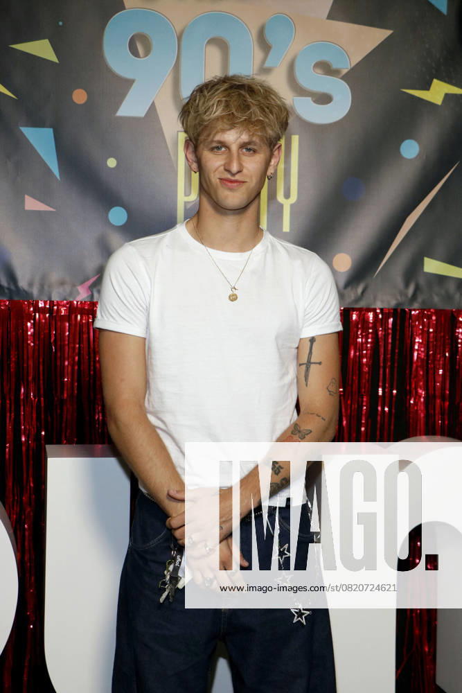 Messiah Superstar , Premiere im Bi Nuu, Berlin, 15.05.2025 Theo Carow, MESSIAH SUPERSTAR , Photo Call zur Premiere der Sat1 und Joyn-Produktion im Bi Nuu, Berlin, 15.05.2025 Berlin Bi Nuu
