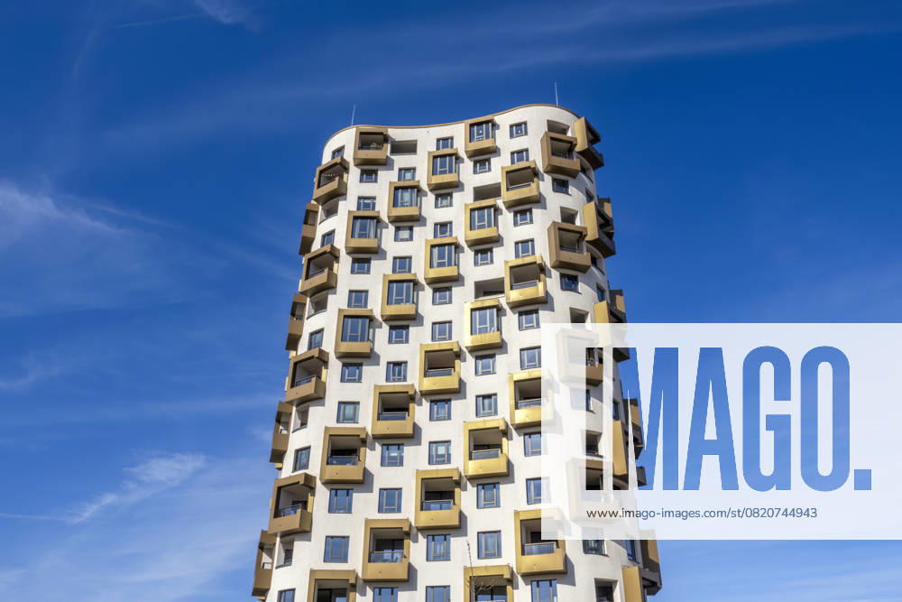 Modern high-rise residential building in Munich, Germany, MAMF03830