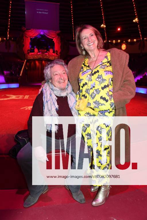 Volker Brandt und Diana Körner Premiere Circus Krone 3. Winterprogramm Manege Circus Kronebau München 01.03.2018.