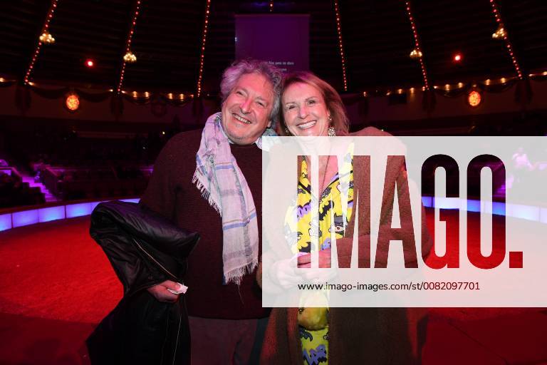 Volker Brandt und Diana Körner Premiere Circus Krone 3. Winterprogramm Manege Circus Kronebau München 01.03.2018.