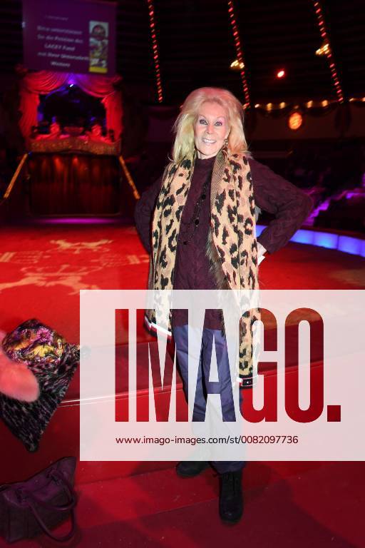 Birgit Bergen Premiere Circus Krone 3. Winterprogramm Manege Circus Kronebau München 01.03.2018.