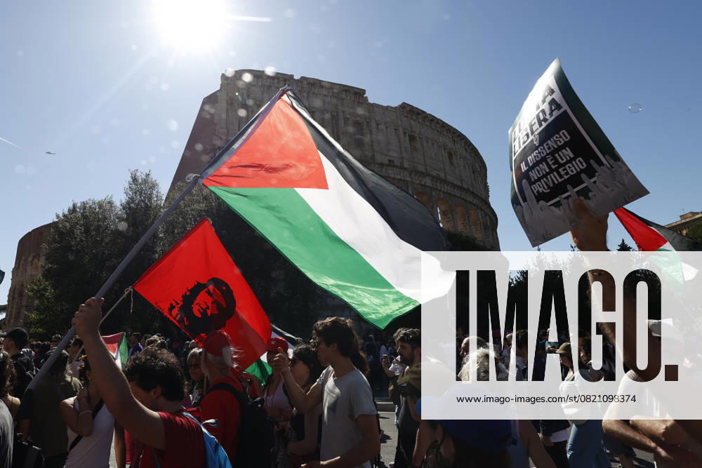 Demonstration against the Italian government s security decree in Rome ROME, ITALY - MAY 31: Palestinian flags are seen at the Colosseum during a demonstration against the Italian government s security decree in Rome, Italy, on May 31, 2025. Riccardo De Luca Anadolu Rome Italy. Editorial use only. Please get in touch for any other usage.