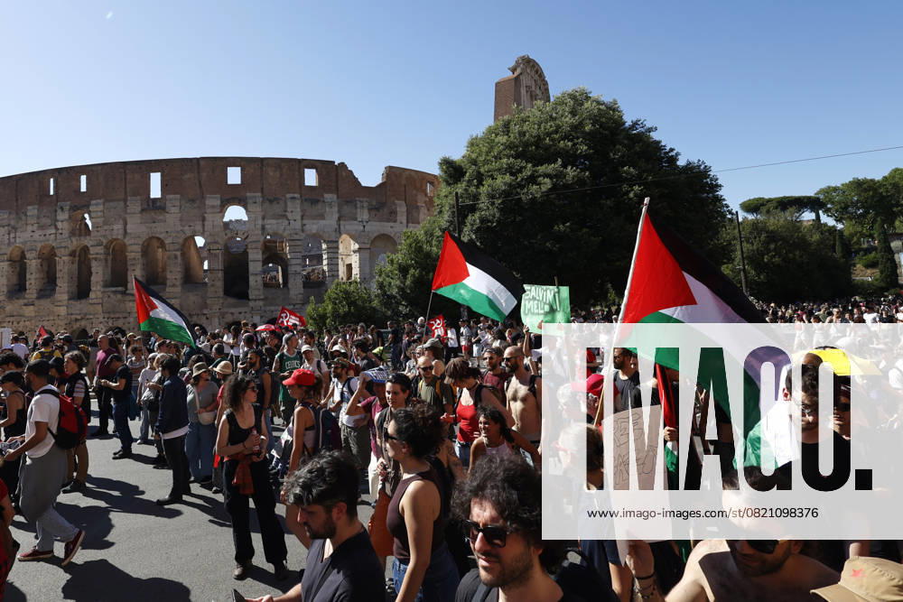 Demonstration against the Italian government s security decree in Rome ROME, ITALY - MAY 31: Palestinian flags are seen at the Colosseum during a demonstration against the Italian government s security decree in Rome, Italy, on May 31, 2025. Riccardo De Luca Anadolu Rome Italy. Editorial use only. Please get in touch for any other usage.