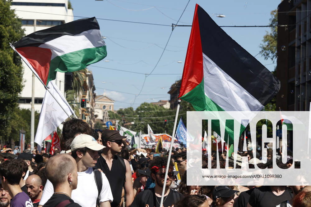 Demonstration against the Italian government s security decree in Rome ROME, ITALY - MAY 31: Palestinian flags are seen during a demonstration against the Italian government s security decree in Rome, Italy, on May 31, 2025. Riccardo De Luca Anadolu Rome Italy. Editorial use only. Please get in touch for any other usage.