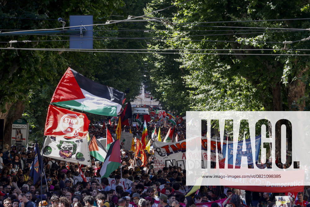 Demonstration against the Italian government s security decree in Rome ROME, ITALY - MAY 31: Palestinian flags are seen during a demonstration against the Italian government s security decree in Rome, Italy, on May 31, 2025. Riccardo De Luca Anadolu Rome Italy. Editorial use only. Please get in touch for any other usage.
