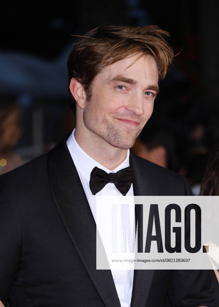 78ème Festival International du Film de Cannes Robert Pattinson Montée des marches du film Die my love lors du 78ème Festival International du Film de Cannes, au Palais des Festivals à Cannes Le 17mai 2025 Photo Bestimage Red carpet for the movie Die my love during the 78th Cannes International Film Festival at the Palais des Festivals in Cannes, France On may 17th 2025 Cannes France
