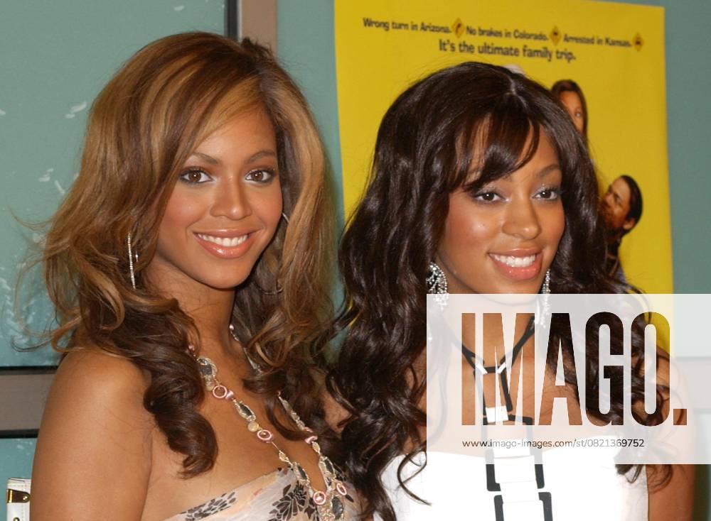 World Premiere of Johnson Family Vacation held at The Cinerama Dome in Hollywood, California BEYONCE KNOWLES & SISTER SOLANGE KNOWLES World Premiere of Johnson Family Vacation held at The Cinerama Dome in Hollywood, California 31 March 2004 Los Angeles CA United States