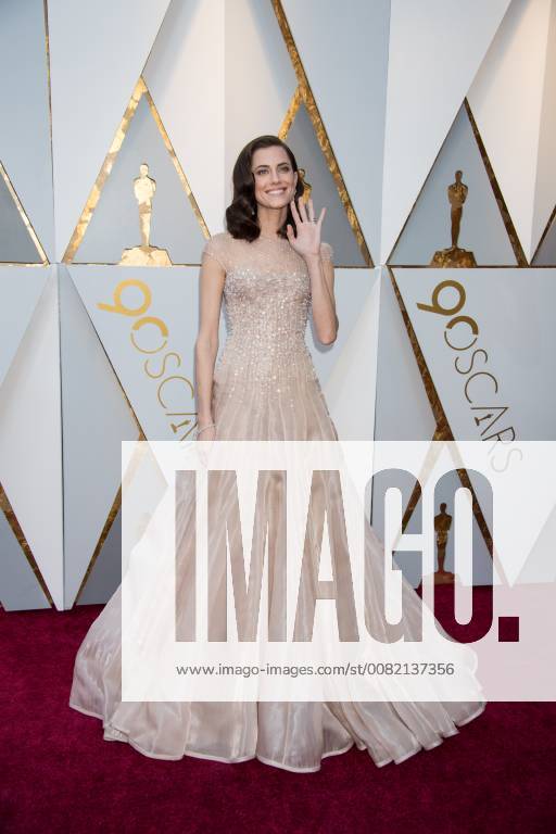Actress Allison Williams arrives on the red carpet of The 90th Oscars® at the Dolby® Theatre in Hollywood, CA on Sunday