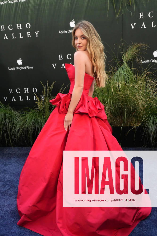 SYDNEY SWEENEY attends Apple TVâ€⠢s ‘Echo Valleyâ€⠢ New York Premiere,.AMC Lincoln Square 13, NYC.June 4, 2025. ...Apple TVâ€⠢s ‘Echo Valleyâ€⠢ New York Premiere,.AMC Lincoln Square 13, NYC.June 4, 2025. New York USA - ZUMAms4_ 20250604_faf_ms4_001