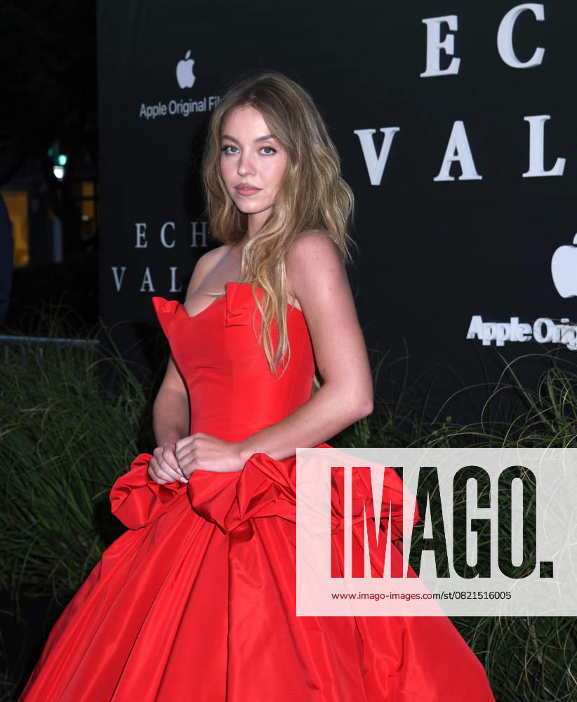 Sydney Sweeney attends the New York Special Screening AppleTV+s Echo Valley at AMC Lincoln Square 13 in New York. June 4, 2025. New York USA - ZUMAp281 20250604_zea_p281_016