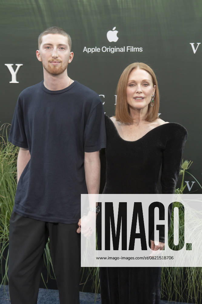 (L-R) Caleb Freundlich and Julianne Moore attend the Echo Valley New York Premiere at AMC Lincoln Square. New York United States - ZUMAs197 20250604_aaa_s197_482