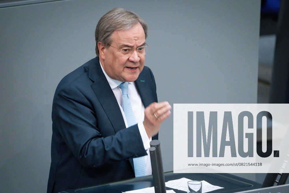 Deutscher Bundestag, 10. Plenarsitzung Armin Laschet (CDU) im Portrait bei seiner Rede zum Tagesordnungspunkt Aktuelle Stunde zur humanitaeren Katastrophe in Gaza bei der 10. Sitzung des Deutschen Bundestag in Berlin, 05.06.2025 Berlin Berlin Deutschland