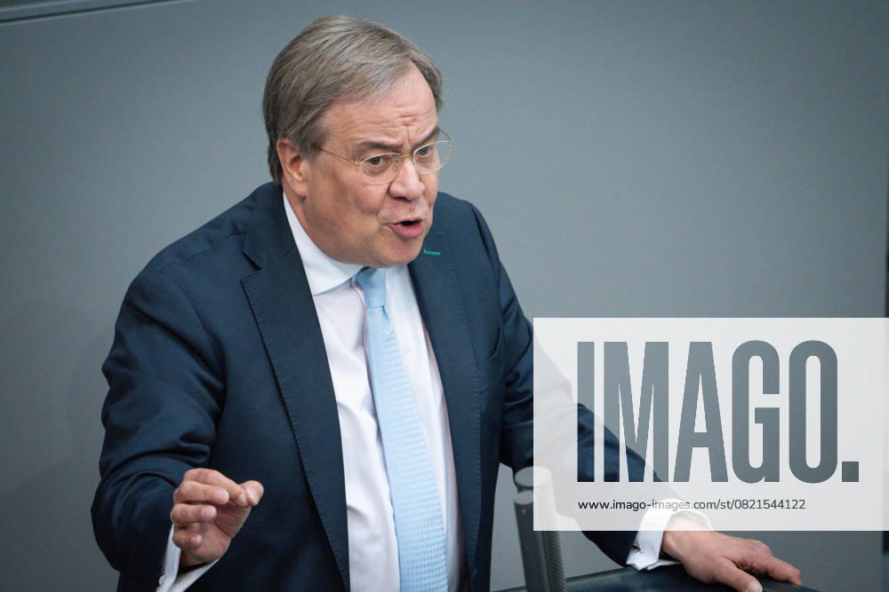 Deutscher Bundestag, 10. Plenarsitzung Armin Laschet (CDU) bei seiner Rede zum Tagesordnungspunkt Aktuelle Stunde zur humanitaeren Katastrophe in Gaza bei der 10. Sitzung des Deutschen Bundestag in Berlin, 05.06.2025 Berlin Berlin Deutschland