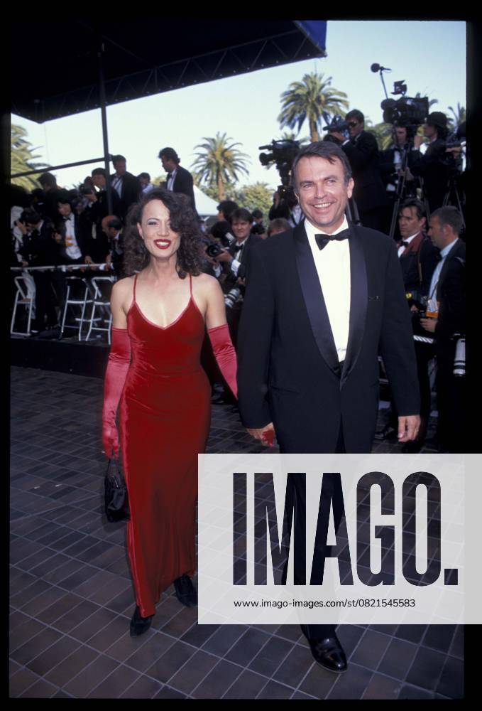 Cannes Film Festival SAM NEILL Ref: 1240 full length, full-length Cannes France