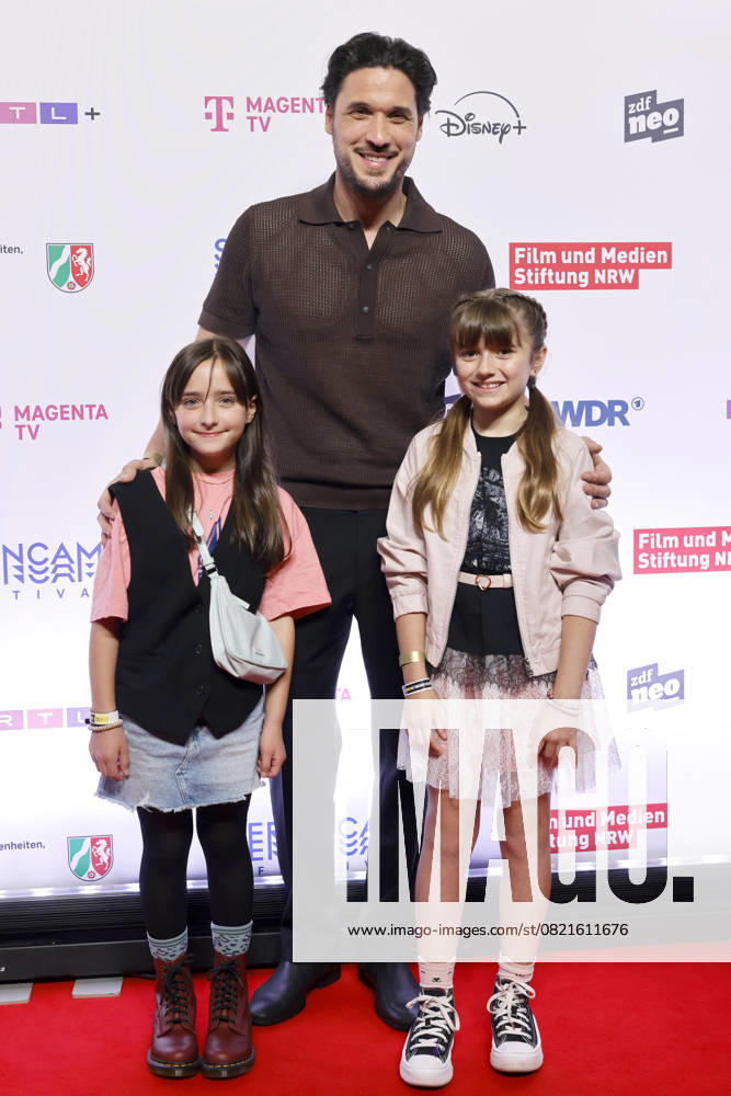 Schauspieler Alexander Milo mit Eliah Lade (l) und Schauspielerin Rona Regjepi (r) bei der Premiere der Serie Chabos beim 11. Seriencamp Festival 2025 im Cinenova Kino. Köln, 05.06.2025 NRW Deutschland