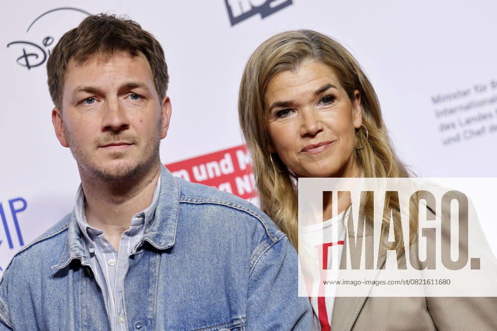 Schauspieler Johannes Kienast und Schauspielerin Anke Engelke bei der Premiere der Serie Chabos beim 11. Seriencamp Festival 2025 im Cinenova Kino. Köln, 05.06.2025 NRW Deutschland
