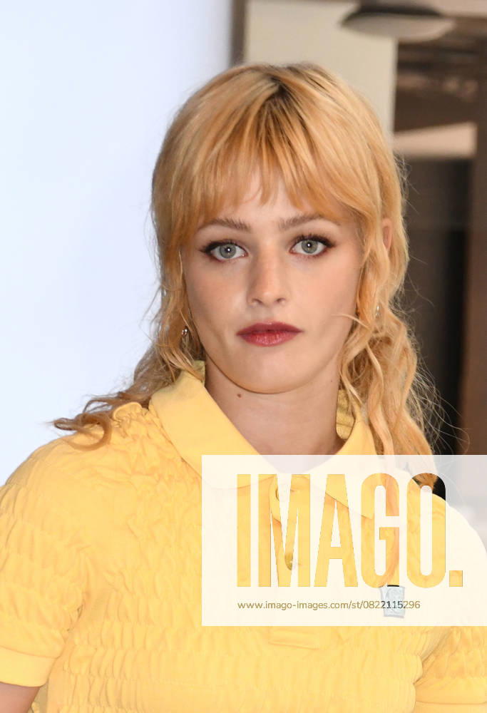 Cast of Prime Video s We Were Liars visit the Empire State Building Featuring: Esther McGregor Where: New York City, New York, United States When: 11 Jun 2025 Credit: mpi099 MediaPunch INSTARimages . NOT FOR USE BY NEWSPAPERS BASED IN THE UK.