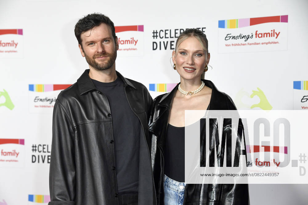 Daniel Grunenberg und Carolin Niemczyk (Band Glasperlenspiel) beim Ernstings family Mode Empfang unter dem inspirierenden Motto CELEBRATE DIVERSITY im Riverside Hotel in Hamburg am 17.06.2025