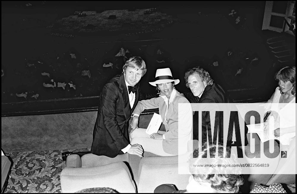 ARCHIVES - JON VOIGHT, JANE FONDA ET BRUCE DERN PRESENTENT LE FILM LE RETOUR AU FESTIVAL DE CANNES EN 1978 Cannes France