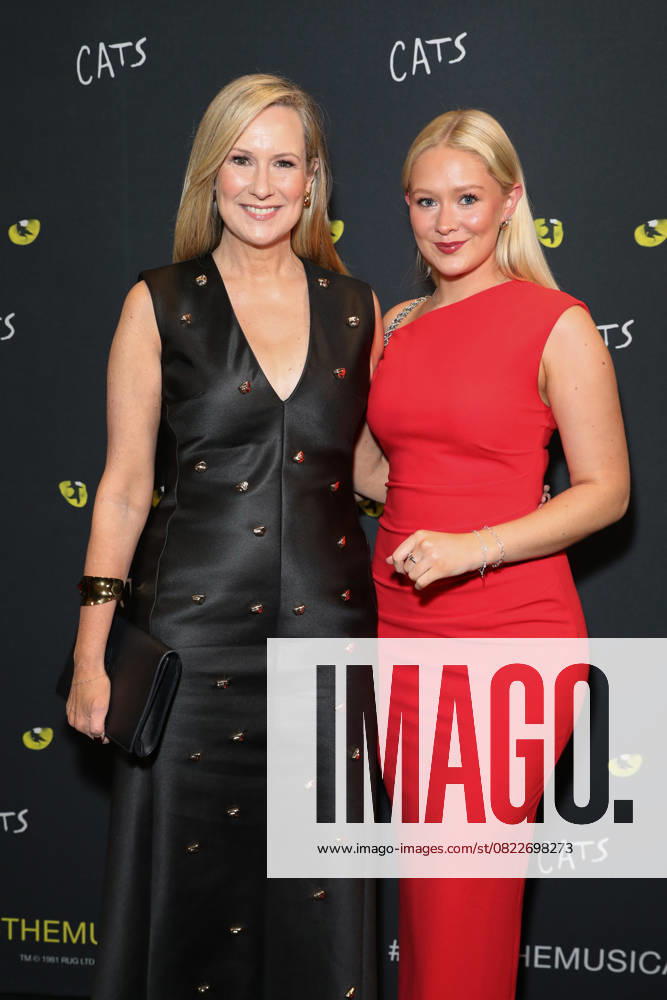 MELISSA DOYLE and NATALIA DUNLOP attends the Opening Night of Cats at the Theatre Royal on June 20, 2025 in Sydney, NSW Australia - ZUMAa155 20250620_aaa_a155_071