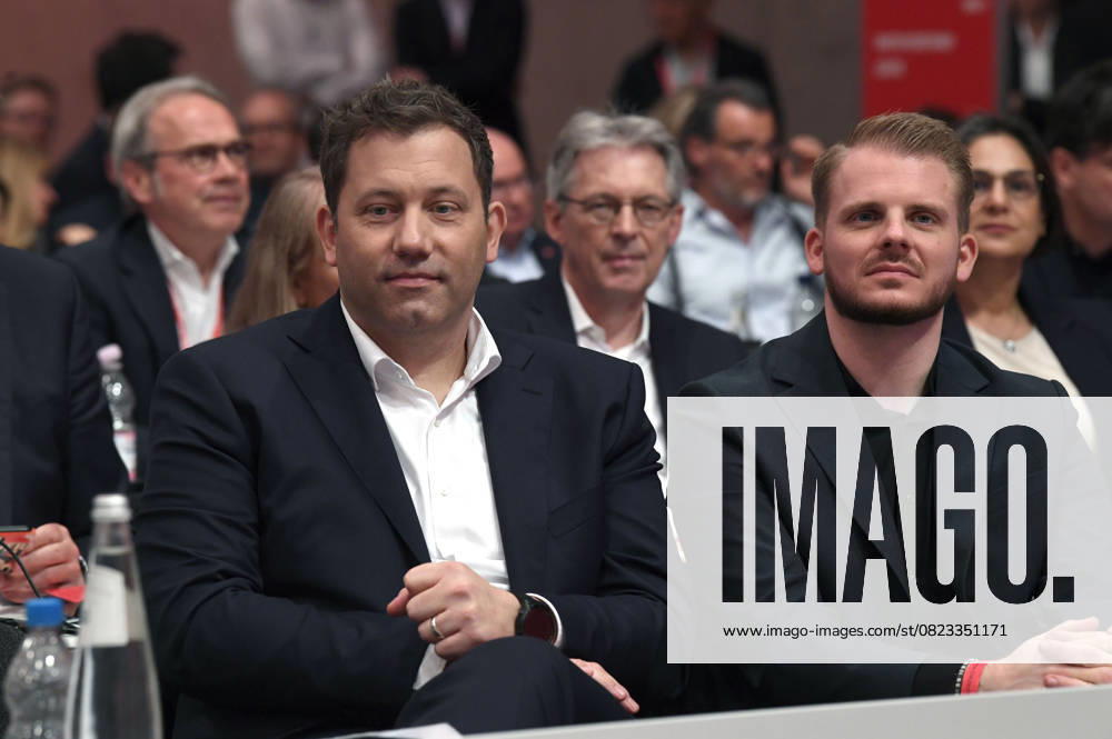 Lars Klingbeil und Tim Klüssendorf beim Bundesparteitag der SPD im CityCube Berlin. Berlin