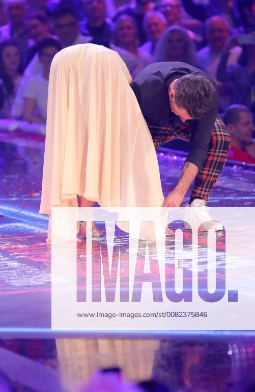 Helene Fischer + Florian Silbereisen bei der Live Show - Heimlich! Die Grosse Schlager Überraschung - in Halle 12 der Bavaria Studios, Bavaria-Filmplatz, München Datum: 17.03.2018 Die Grosse Schlager Überraschung