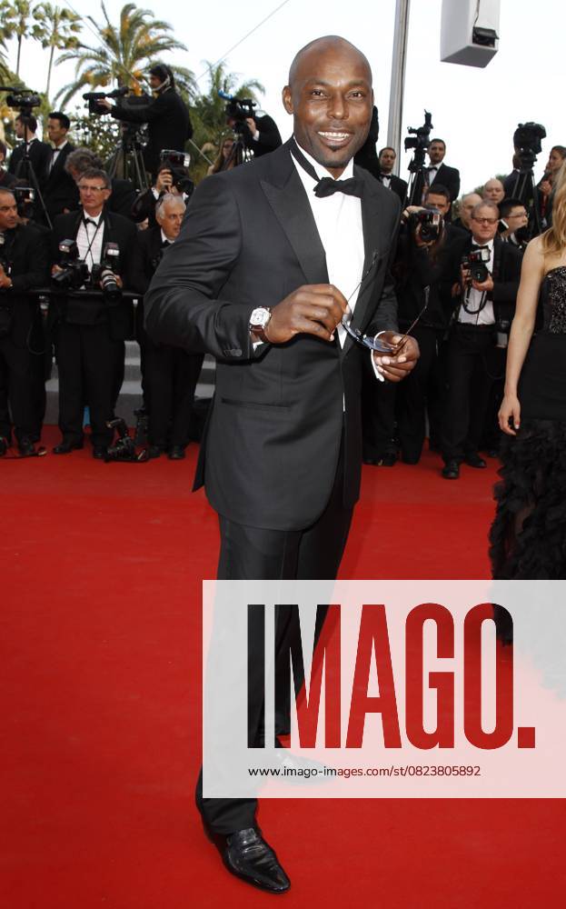 JIMMY JEAN LOUIS - MONTEE DES MARCHES DU FILM LAWLESS LORS DU 65EME FESTIVAL DU FILM DE CANNES. LE 19 MAI 2012 RED CARPET FOR THE FILM LAWLESS DURING THE 65TH CANNES FILM FESTIVAL, ON MAY 19TH 2012 CANNES France