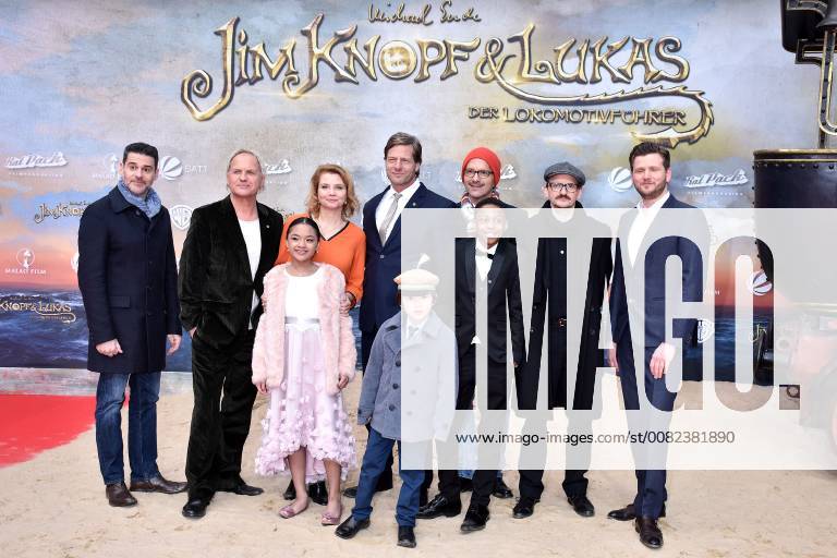 Rick Kavanian, Uwe Ochsenknecht, Leighanne Esperanzate, Annette Frier, Henning Baum, Eden Gough, Solomon Gordon, Christoph Maria Herbst, Milan Peschel und Regisseur Dennis Gansel bei der Jim Knopf und Lukas der Lokomotivführer Film Premiere am 18.03.2018 in Berlin Jim Knopf und Lukas der Lokomotivfuehrer Filmpreniere in Berlin