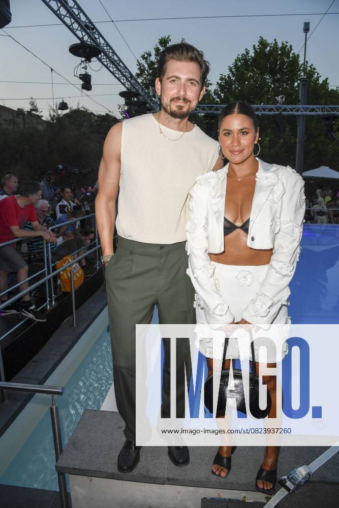 Christian Wackert und Steffi Brungs zu Gast bei der Fashion Show von Lascana , Summer Club im Maaya am 02.Juli 2025 in Berlin Berlin Deutschland