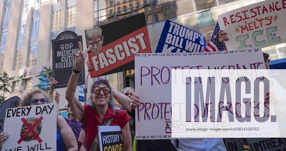 KW27 Protest against Trump s tax cut and spending bill in front of Trump Tower in NYC NEW YORK CITY, UNITED STATES - JULY 4: A group of Americans stage a mass Die-In outside Trump Tower as President Donald Trump signs the big tax cut and spending bill into law in a July Fourth ceremony on Independence Day on Friday, July 4, 2025, in New York City, United States. Selcuk Acar Anadolu New York United States. Editorial use only. Please get in touch for any other usage.
