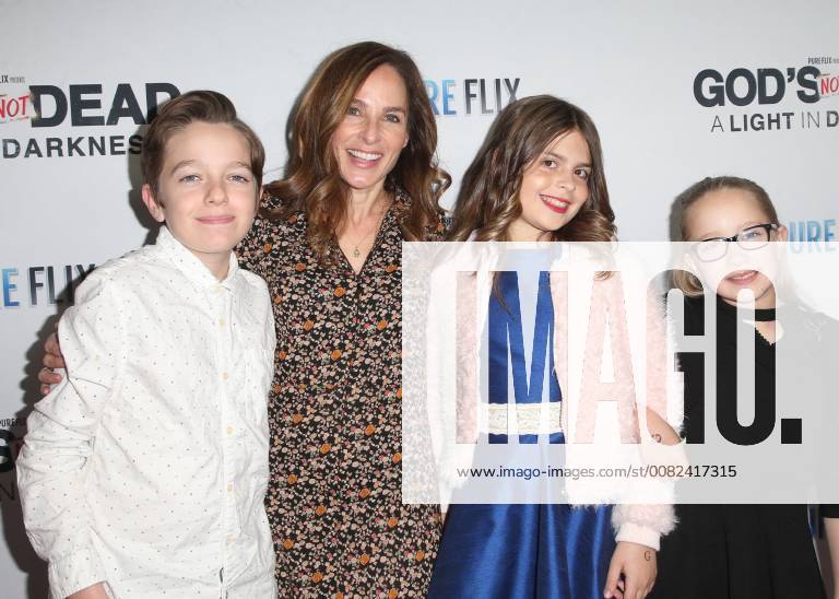 HOLLYWOOD, CA - MARCH 20: Jodi Harris, Cindy Harris, Guests, at the God s Not Dead: A Light in Darkness premiere at American Cinematheque s Egyptian Theatre on March 20, 2018 in Hollywood, California.