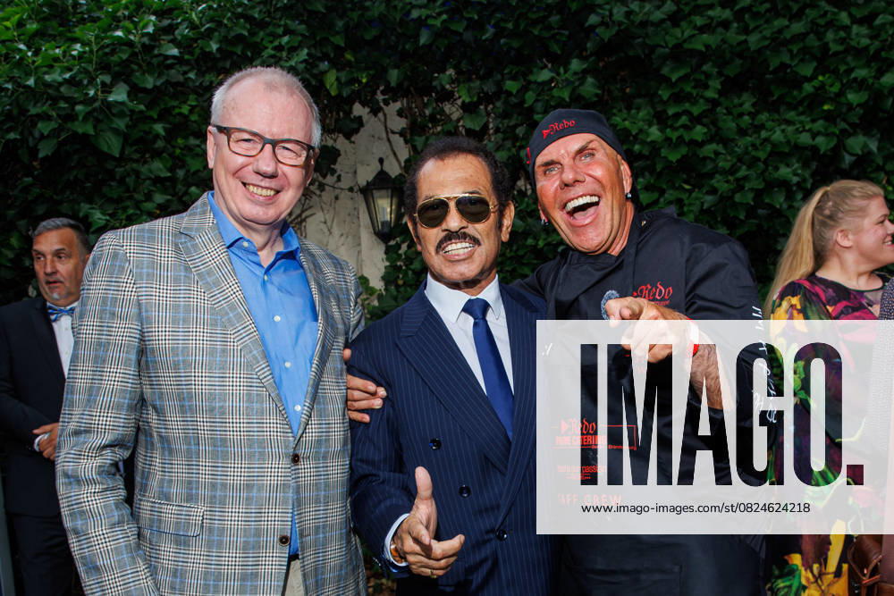Bilder des Jahres 2025, Entertainment 07 Juli Entertainment Themen der Woche KW28 International Emmy Award - Semi-Final Round of Judging Ludger Pistor, Kalle Schwensen und Rene Dorst (Redo) beim Semi-Final Round of Judging des International Emmy Awards im Schlosshotel Berlin by Patrick Hellmann am 07.07.2025 in Berlin.