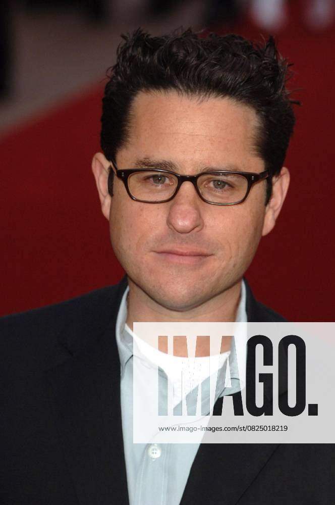 Director J. J. Abrams Premiere of Mission: Impossible III held at the Odeon Cinema in Leicester Square - Arrivals London, England - 25.04.06, London, United Kingdom Daniel Deme WENN 593399