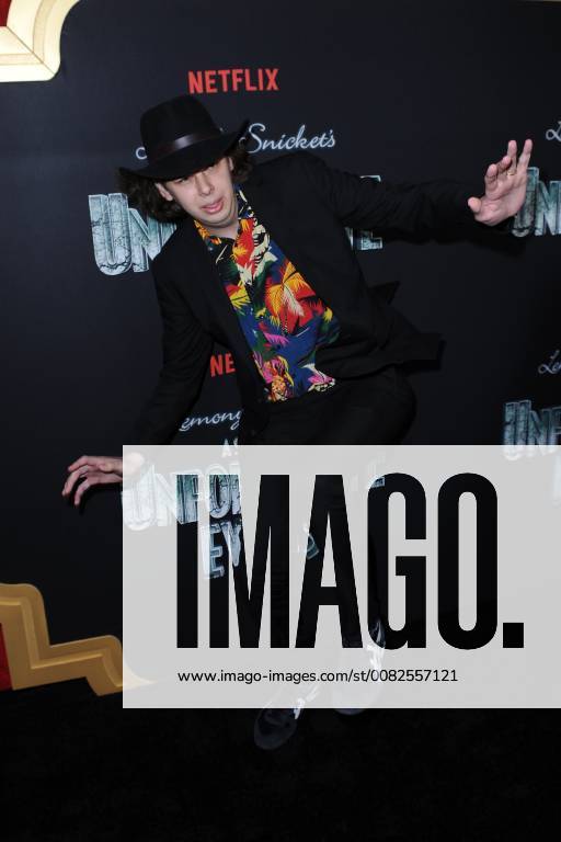New York, NY, USA - March 29, 2018 New York City..Matthew Cardarople attending Netflix s Lemony Snicket s A Series of Unfortunate Events Season 2 premiere on March 29, 2018 in New York City. New York USA - ZUMAny1_ 20180329_zaf_ny1_018