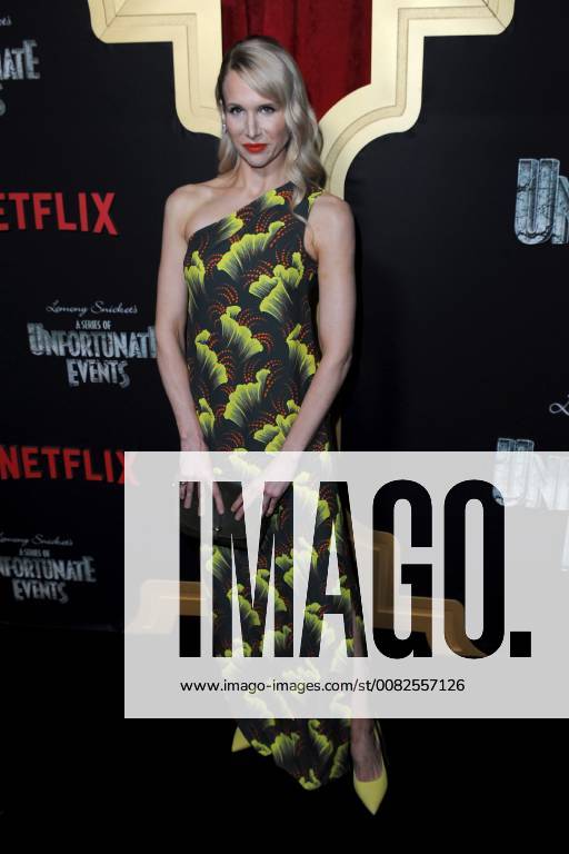 New York, NY, USA - March 29, 2018 New York City..Lucy Punch attending Netflix s Lemony Snicket s A Series of Unfortunate Events Season 2 premiere on March 29, 2018 in New York City. New York USA - ZUMAny1_ 20180329_zaf_ny1_023